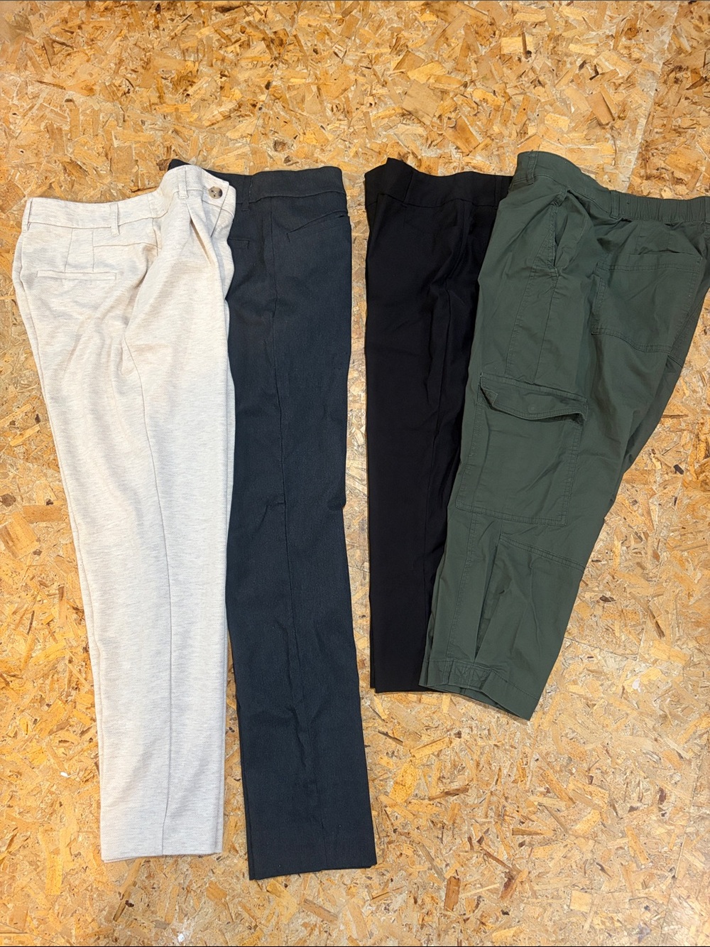 Bundle Reitmans Pants Set — Light Gray, Navy, Black & Olive Green